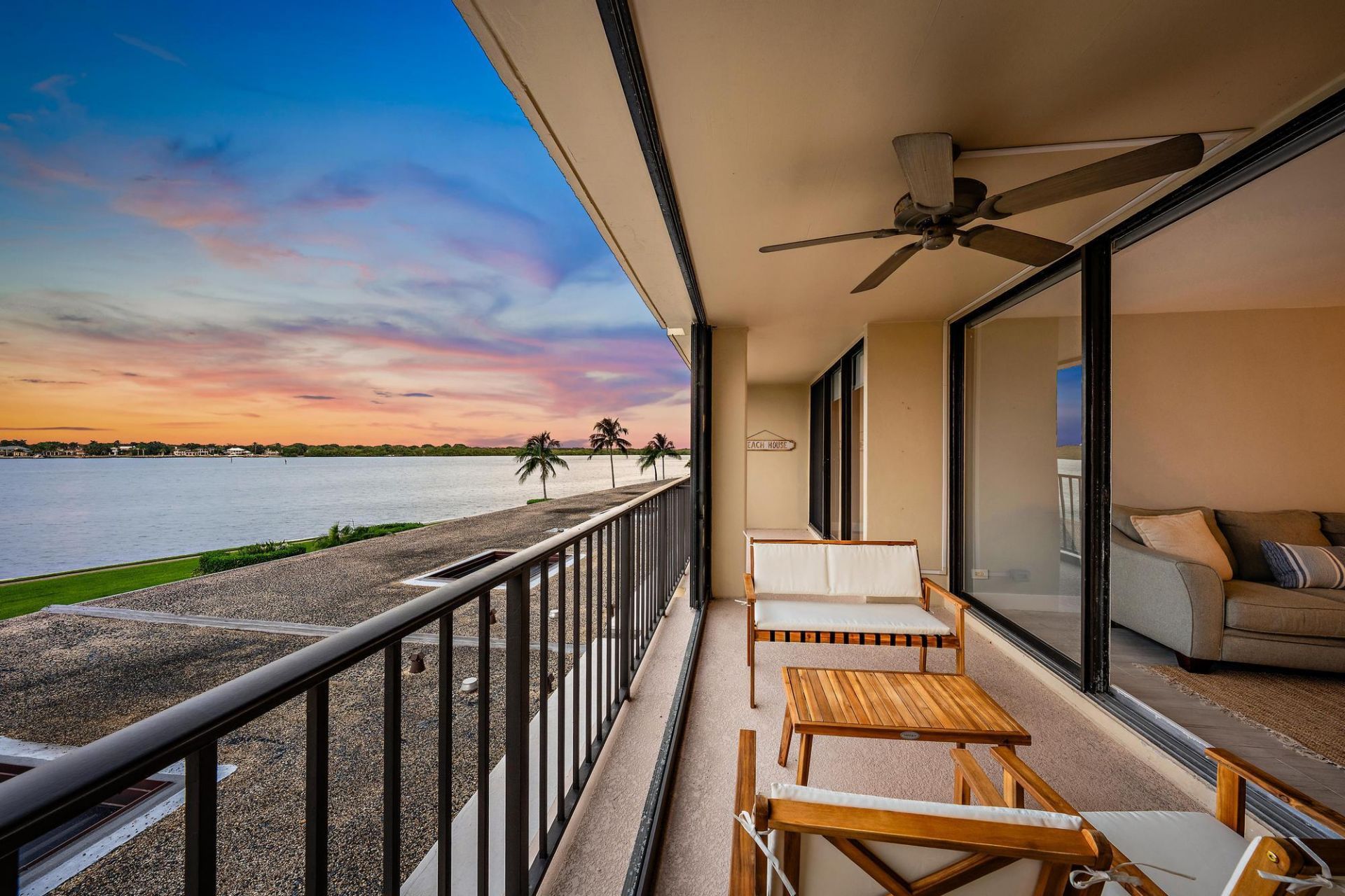 134 Lakeshore Drive, Unit 316, North Palm Beach, FL 33408 Photo