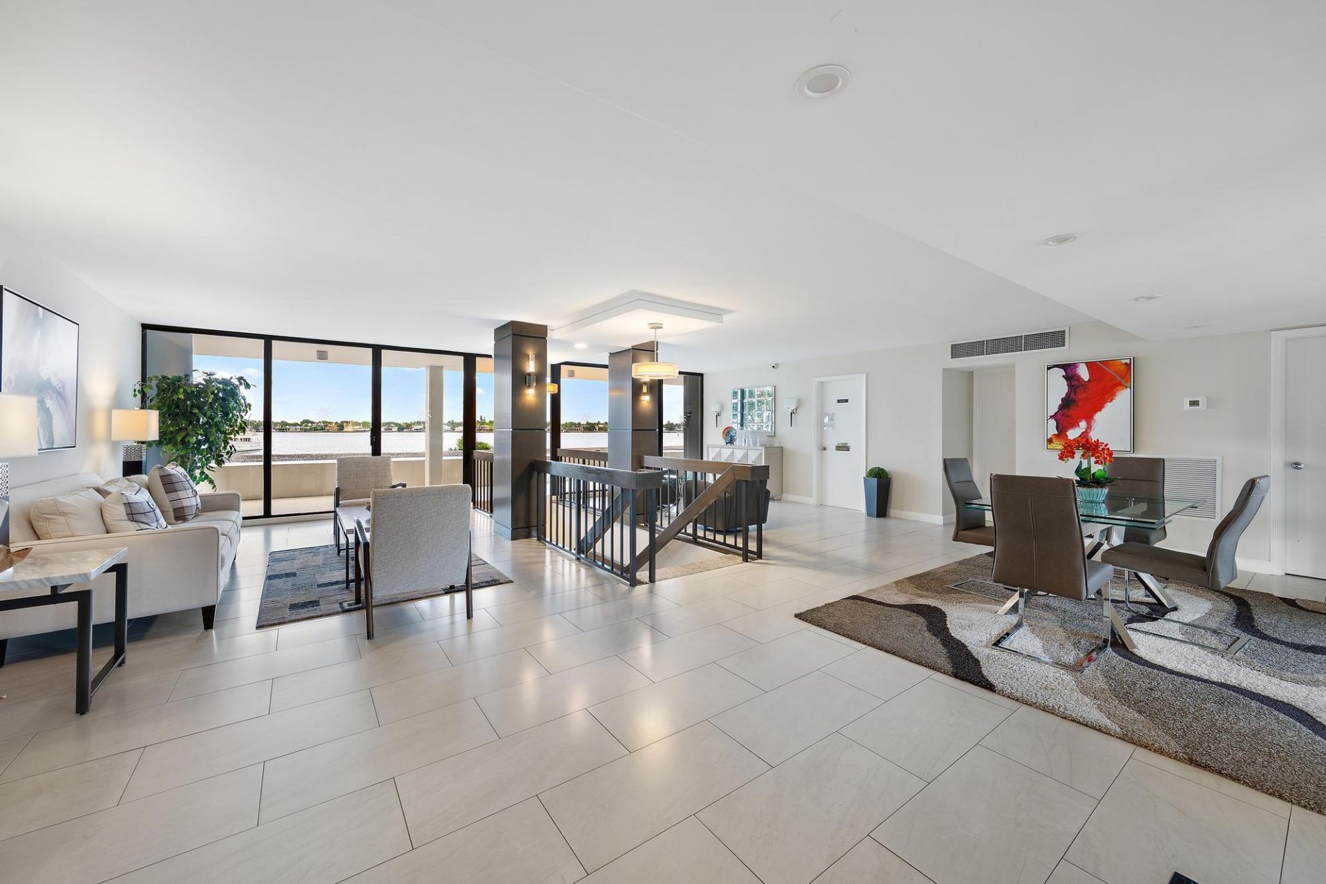 134 Lakeshore Drive, Unit 316, North Palm Beach, FL 33408 Photo