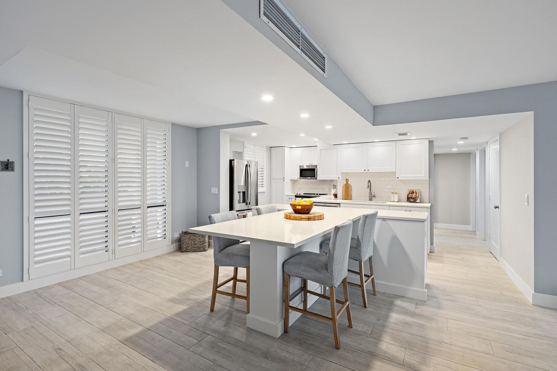 134 Lakeshore Drive, Unit 316, North Palm Beach, FL 33408 Photo