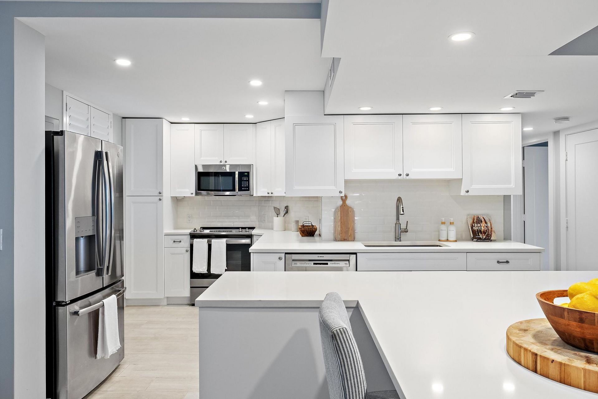 134 Lakeshore Drive, Unit 316, North Palm Beach, FL 33408 Photo