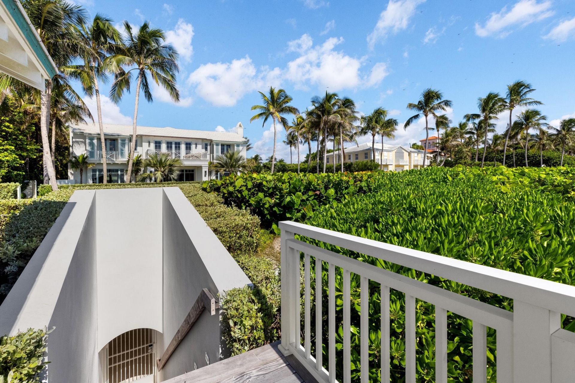1540 S Ocean Boulevard, Palm Beach, FL 33480 Photo