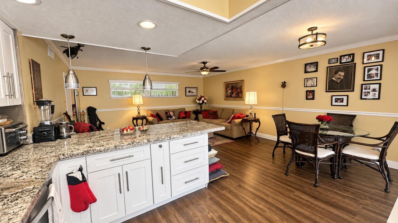 14 Colonial Club Drive, Unit 103, Boynton Beach, FL 33435 Photo