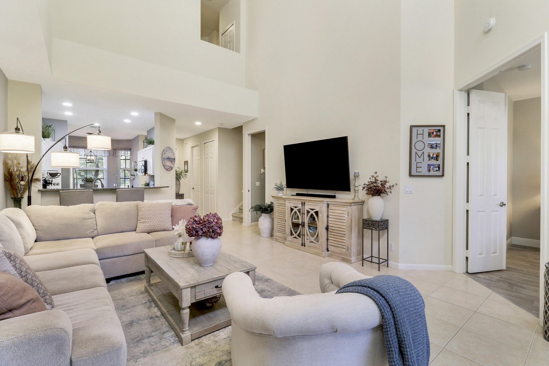 7024 Torrey Pines Circle, Port Saint Lucie, FL 34986 Photo