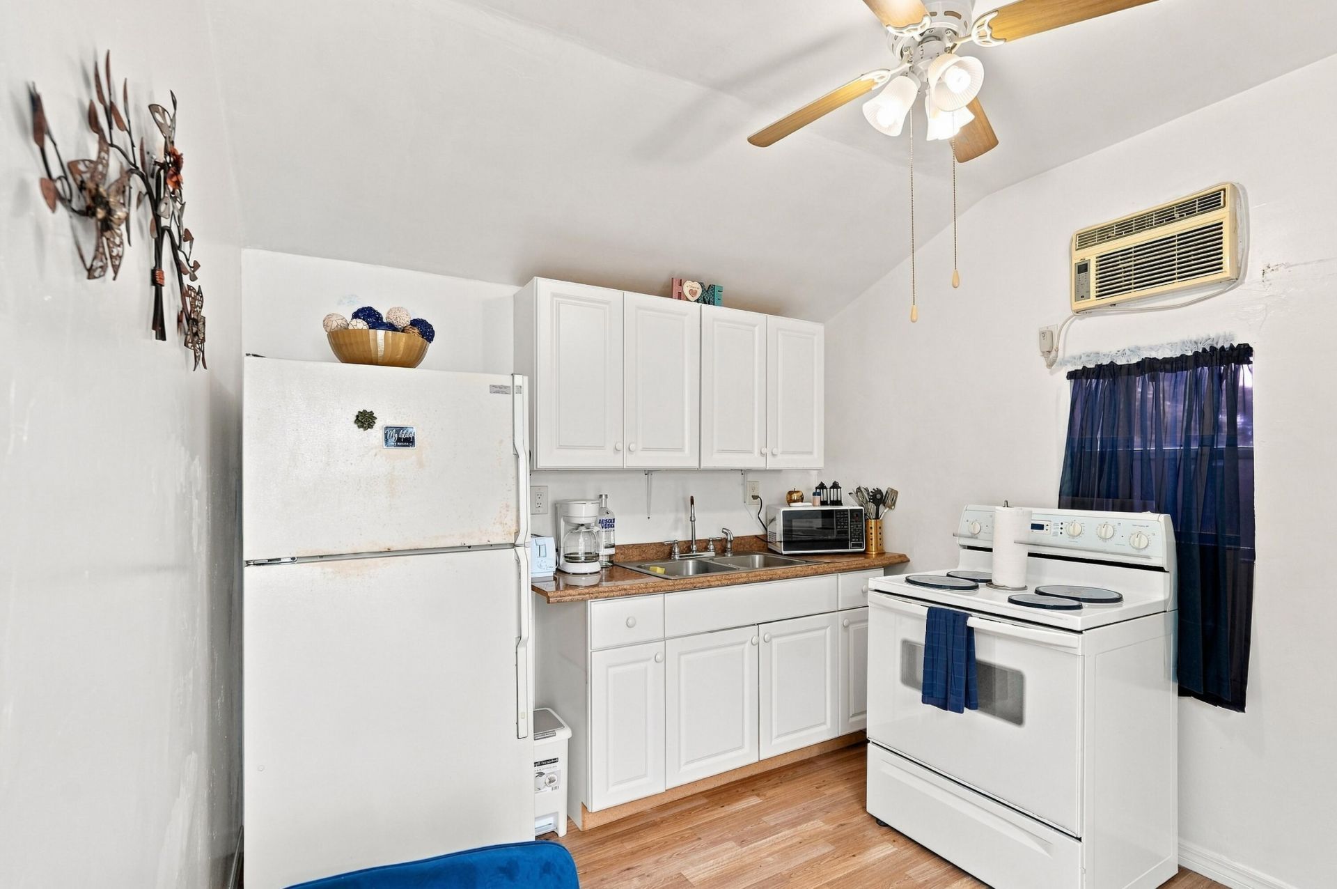 560 Seagrape Road, Lantana, FL 33462 Photo