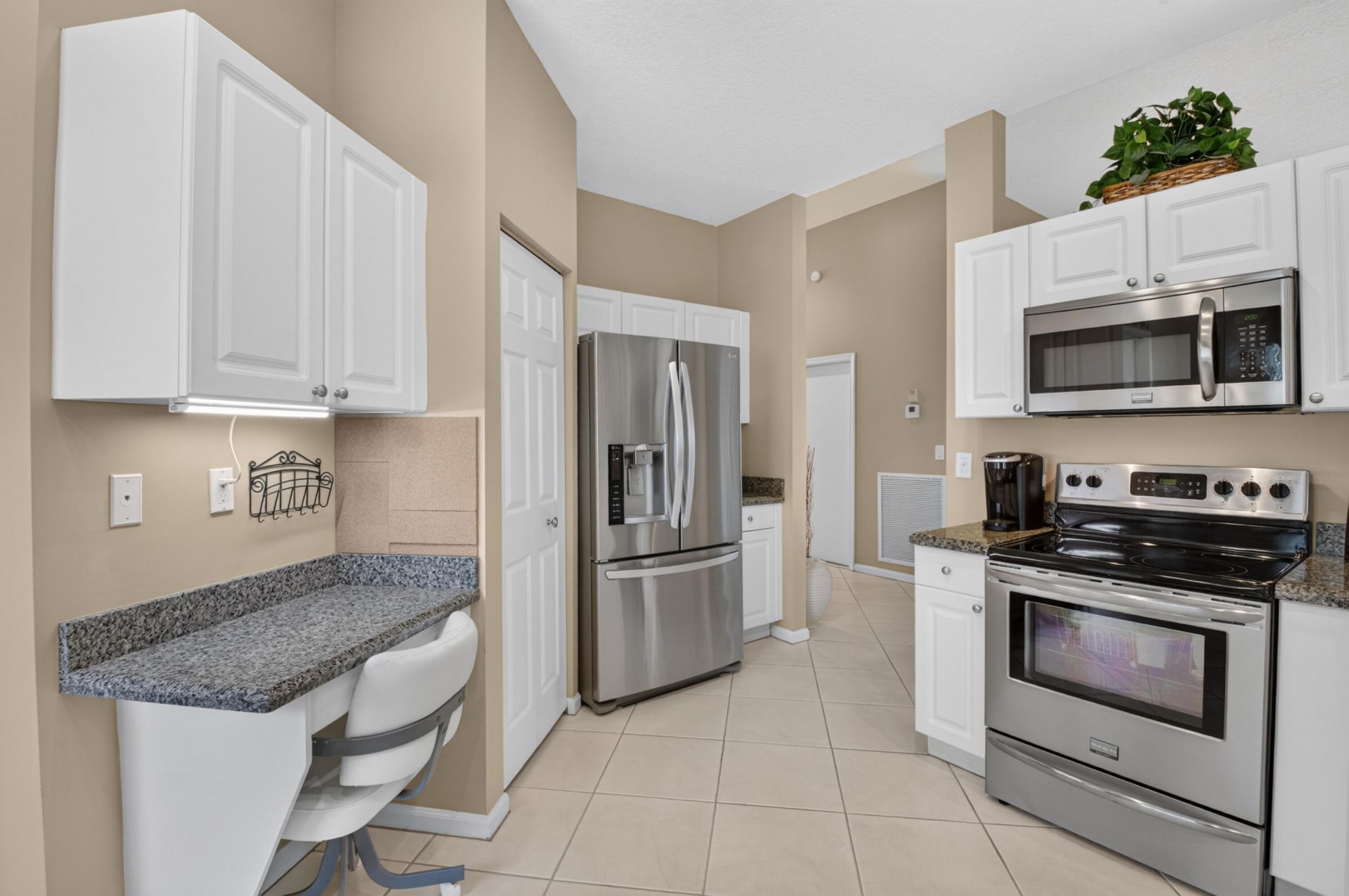 12764 Coral Lakes Drive, Boynton Beach, FL 33437 Photo