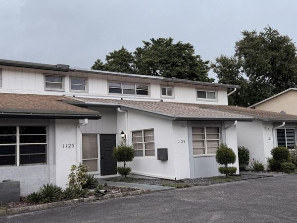 1123 W PROSPECT Road, Fort Lauderdale, FL 33309