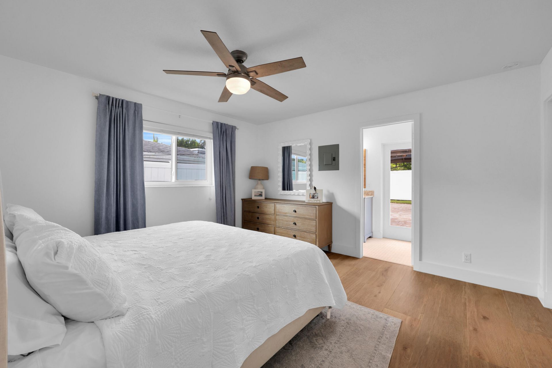 72 Willow Road, Tequesta, FL 33469 Photo