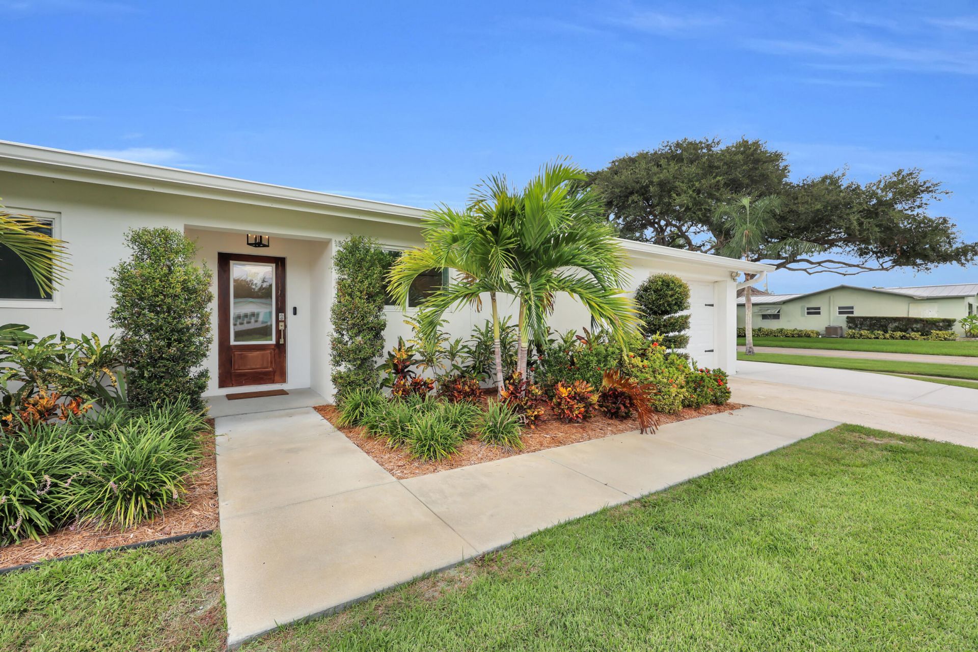 72 Willow Road, Tequesta, FL 33469 Photo