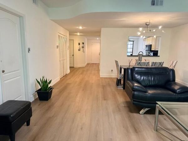 8659 VÃ­a Reale, Unit 1, Boca Raton, FL 33496