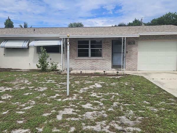 1701 NE 16TH Drive, Jensen Beach, FL 34957