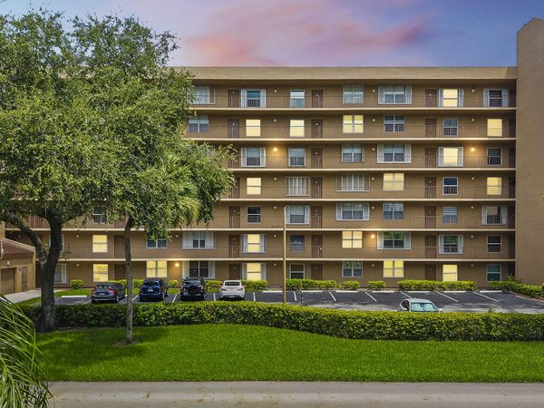 4570 NW 18th Avenue, Unit 206, Deerfield Beach, FL 33064
