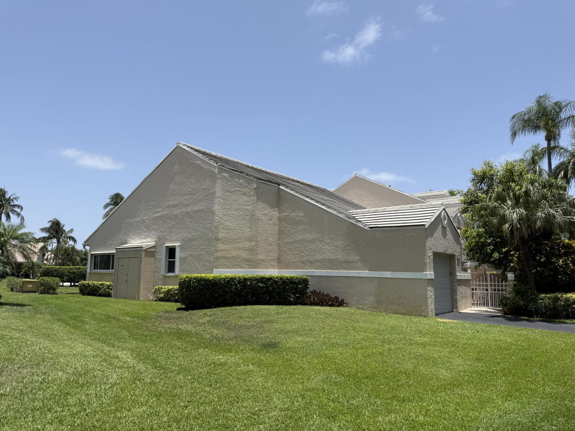 225 N Lakeshore Drive, Hypoluxo, FL 33462 Photo