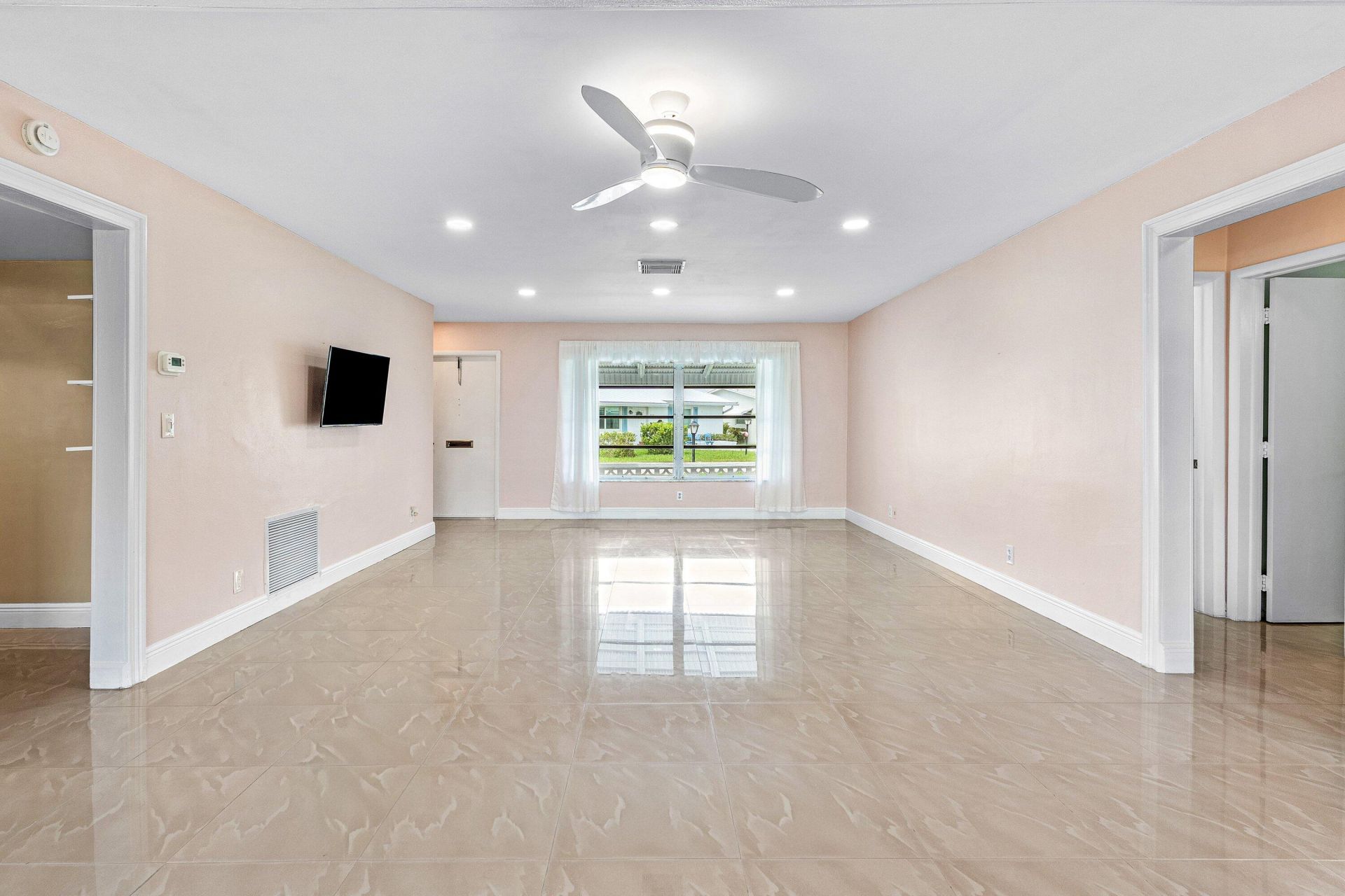 106 NW 10th Court, Boynton Beach, FL 33426 Photo
