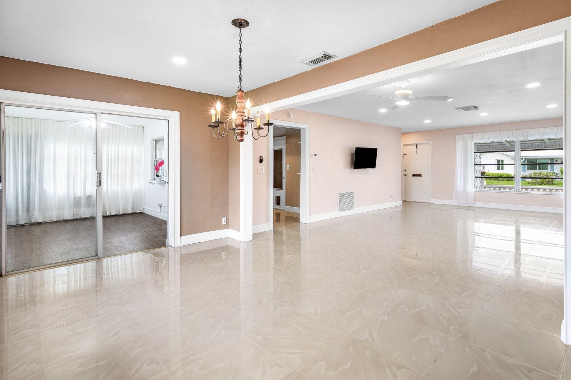 106 NW 10th Court, Boynton Beach, FL 33426 Photo