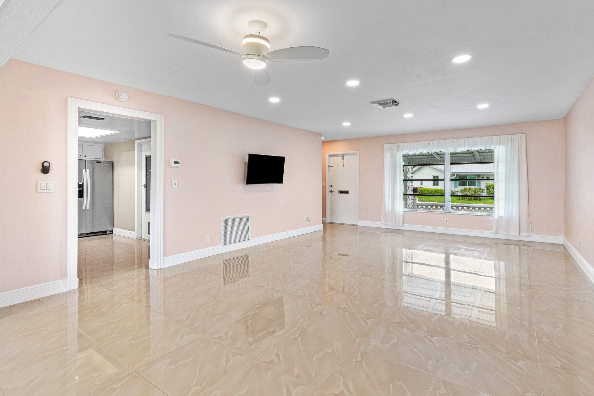 106 NW 10th Court, Boynton Beach, FL 33426 Photo