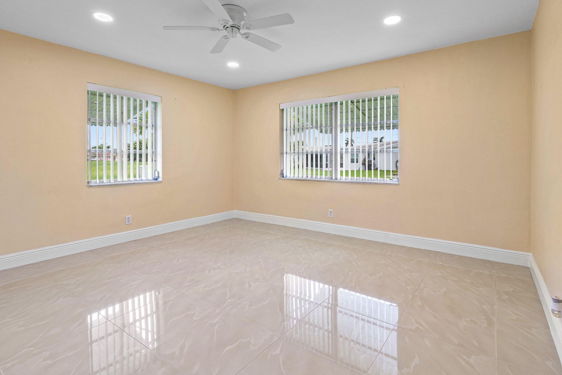 106 NW 10th Court, Boynton Beach, FL 33426 Photo