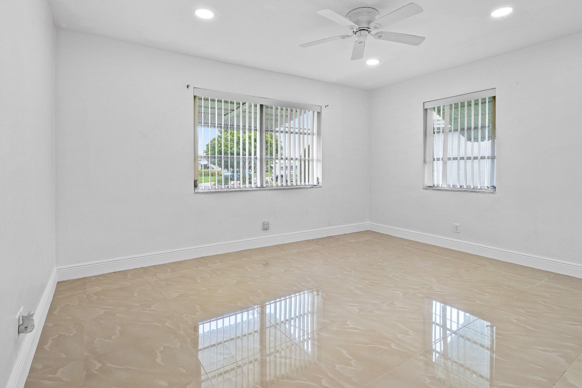 106 NW 10th Court, Boynton Beach, FL 33426 Photo