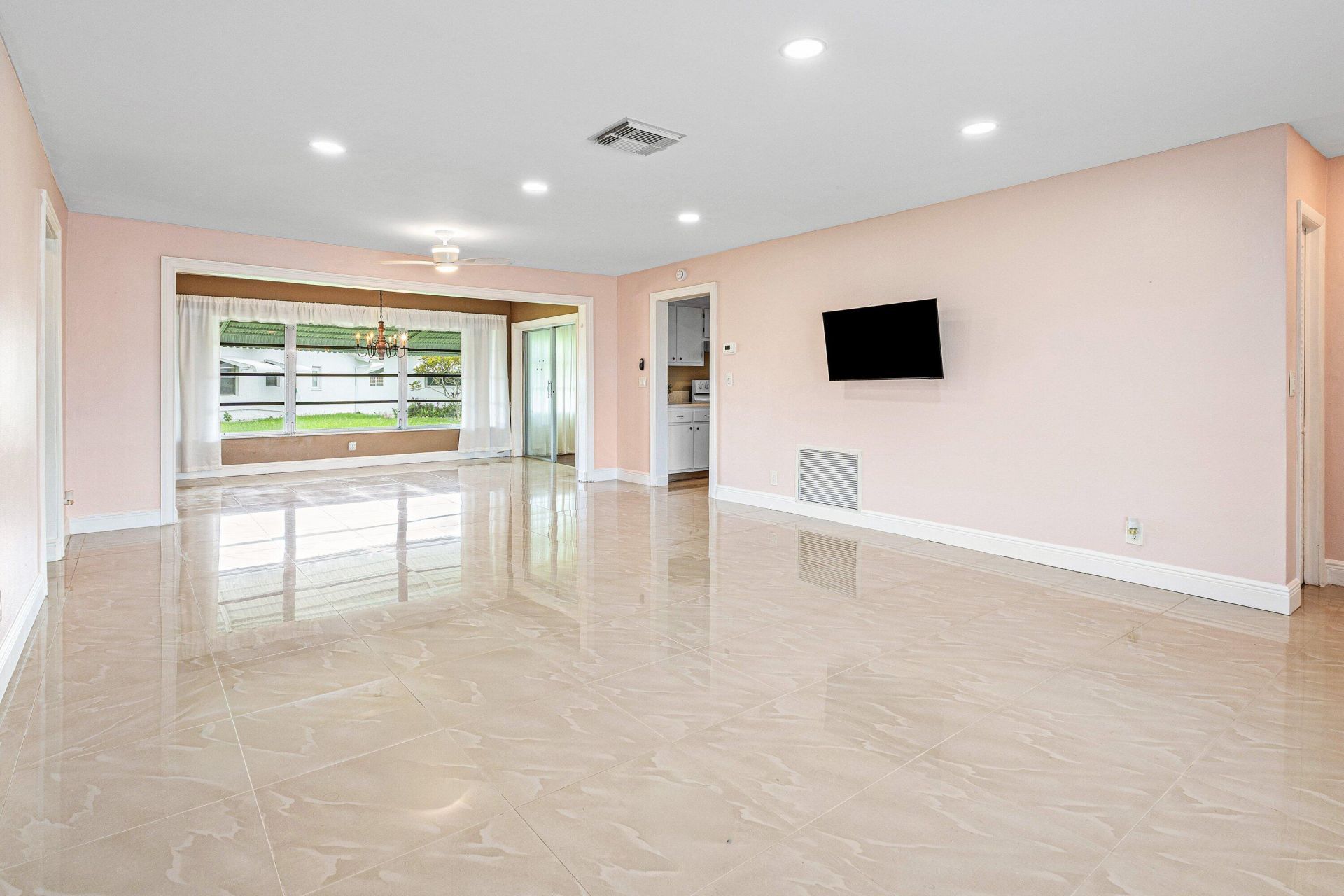 106 NW 10th Court, Boynton Beach, FL 33426 Photo