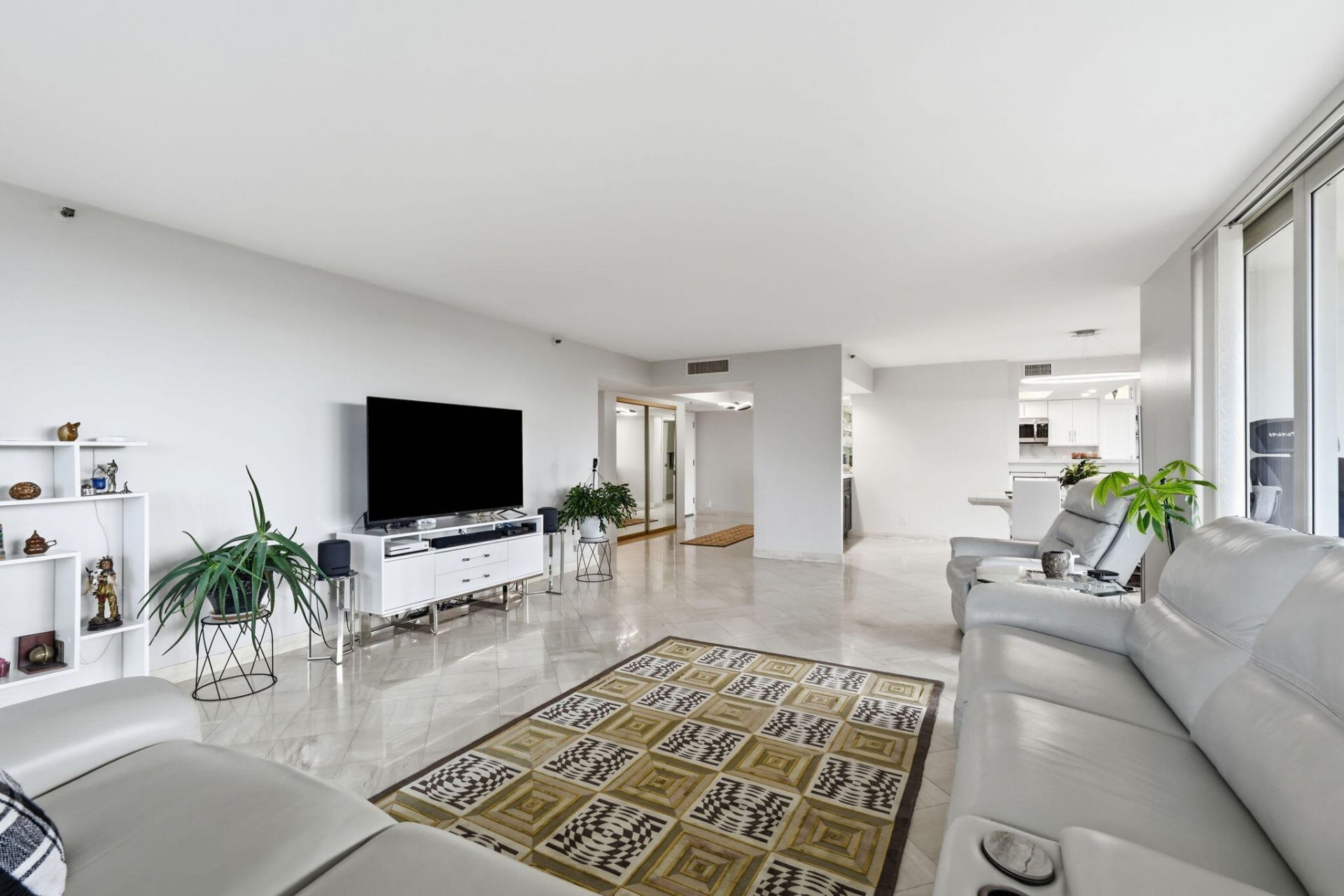 901 E Camino Real, Unit 6D, Boca Raton, FL 33432 Photo