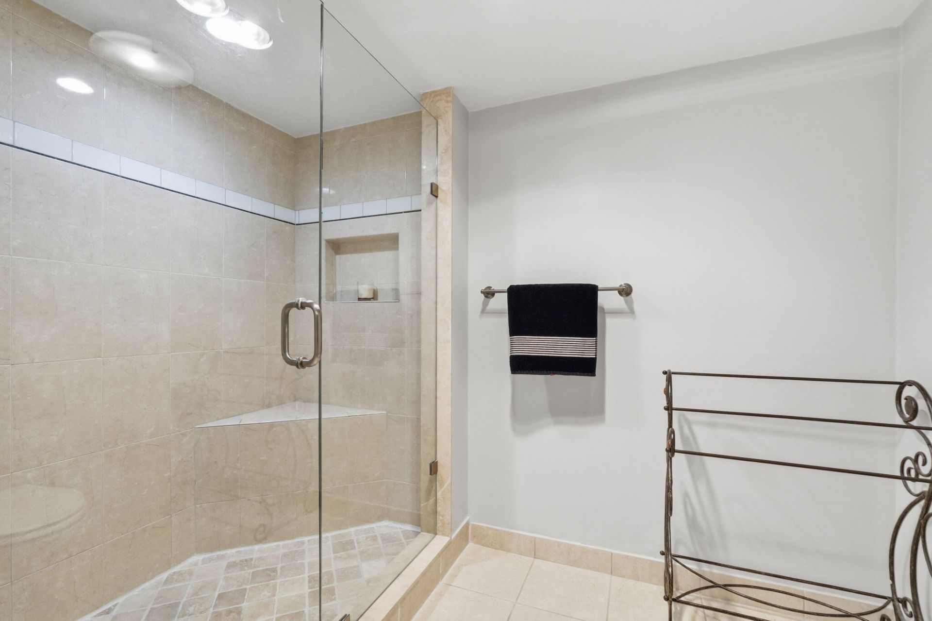 901 E Camino Real, Unit 6D, Boca Raton, FL 33432 Photo