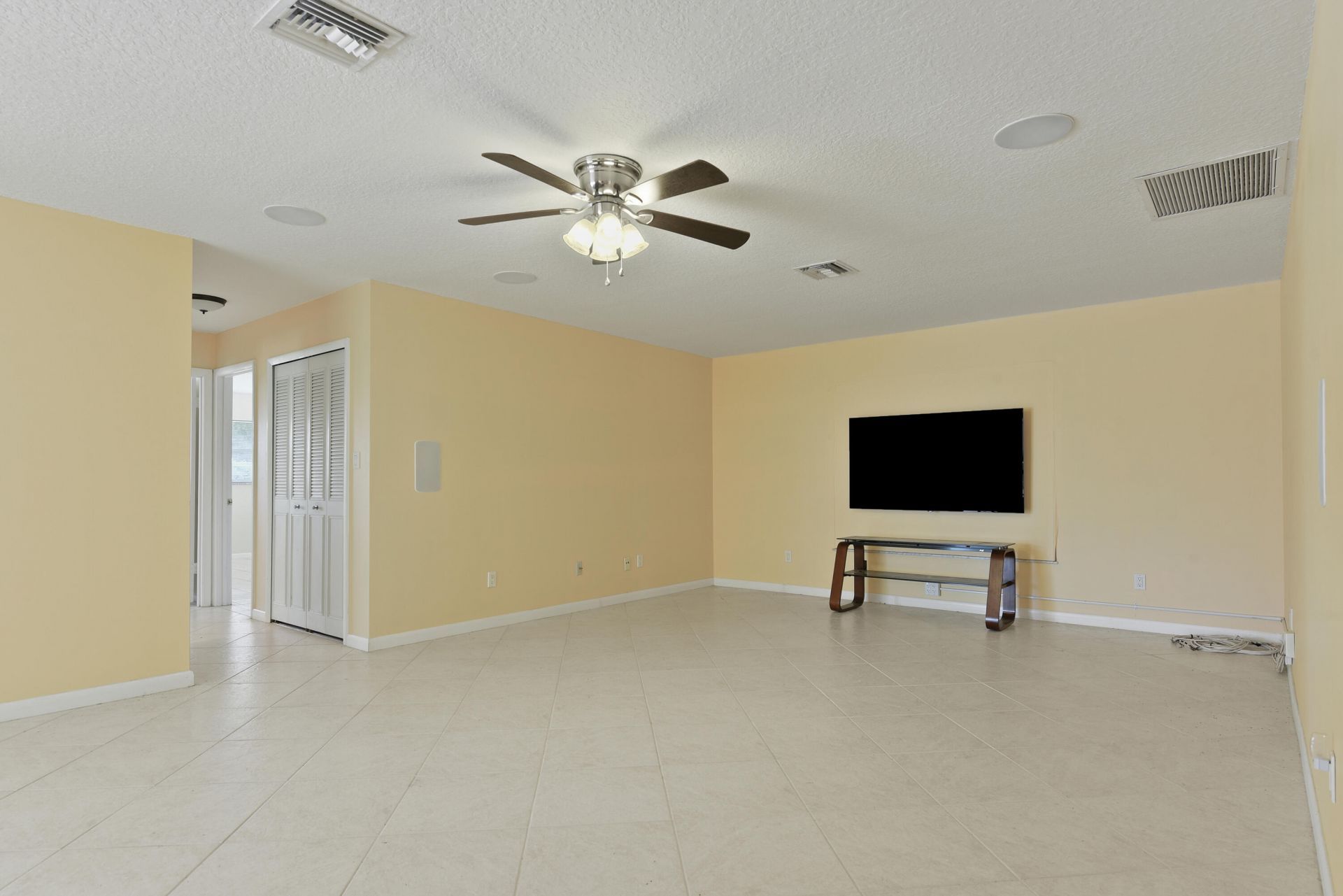 1934 SE Tickridge Road, Port Saint Lucie, FL 34952 Photo