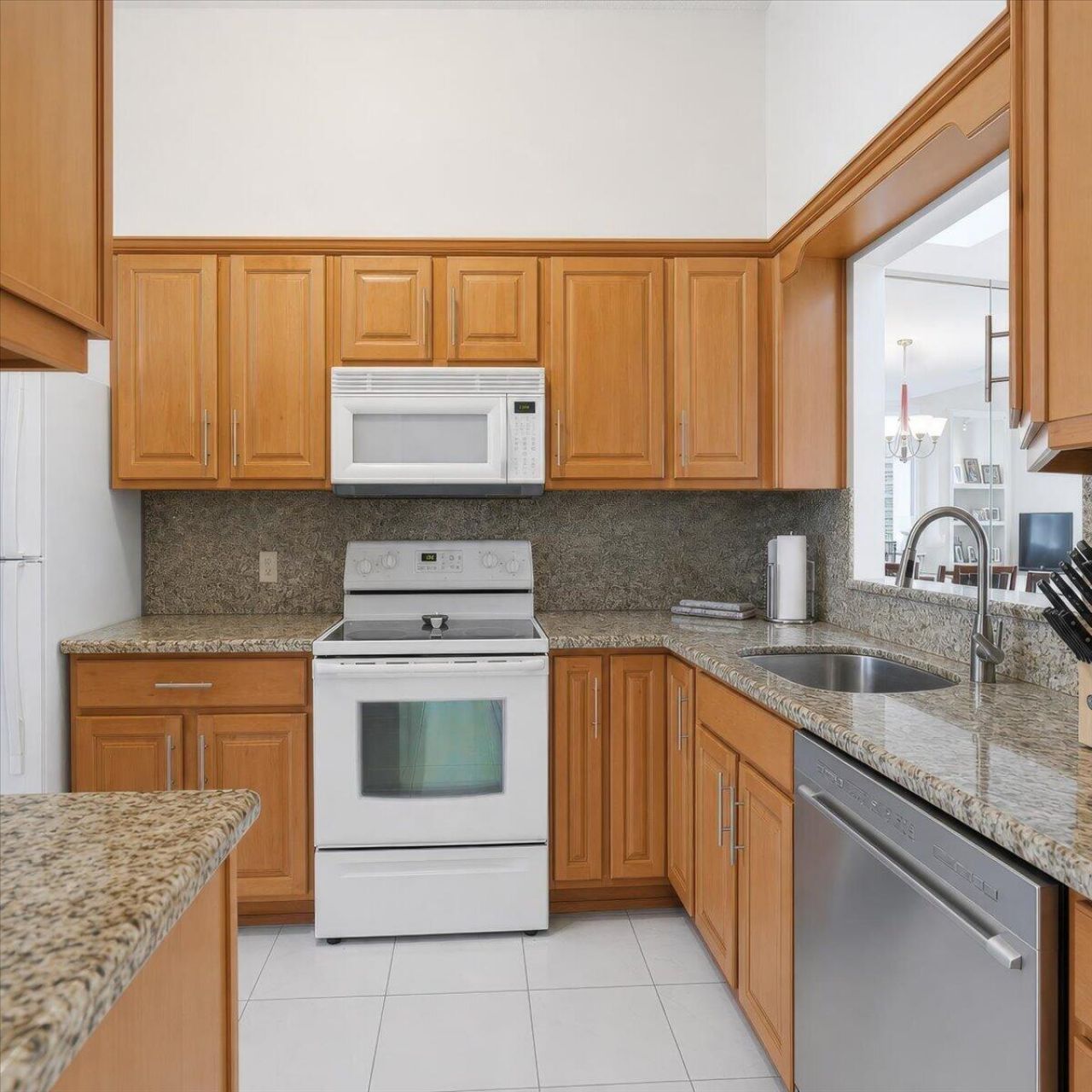 6676 Canary Palm Circle, Unit 19, Boca Raton, FL 33433 Photo
