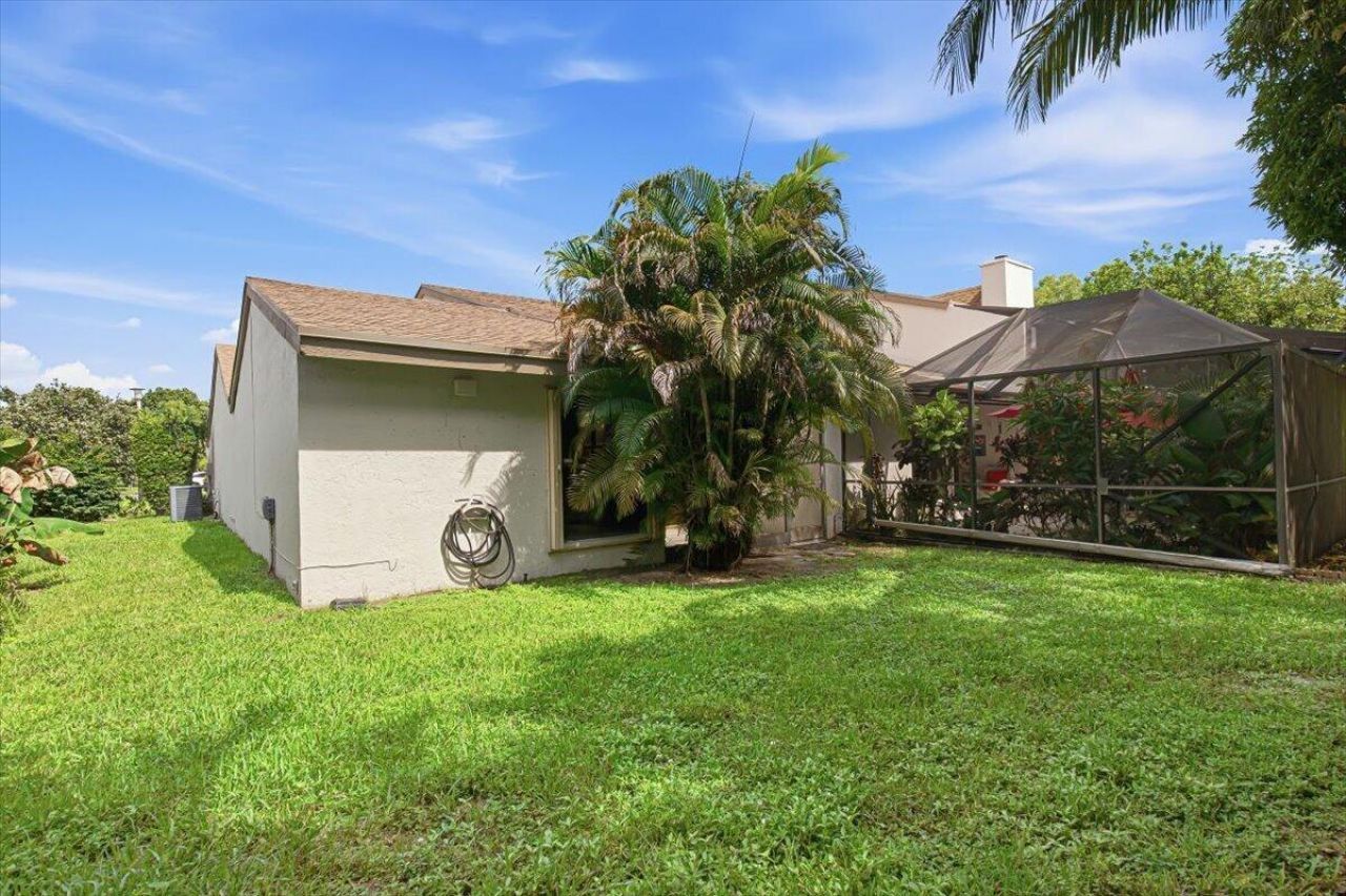 6676 Canary Palm Circle, Unit 19, Boca Raton, FL 33433 Photo
