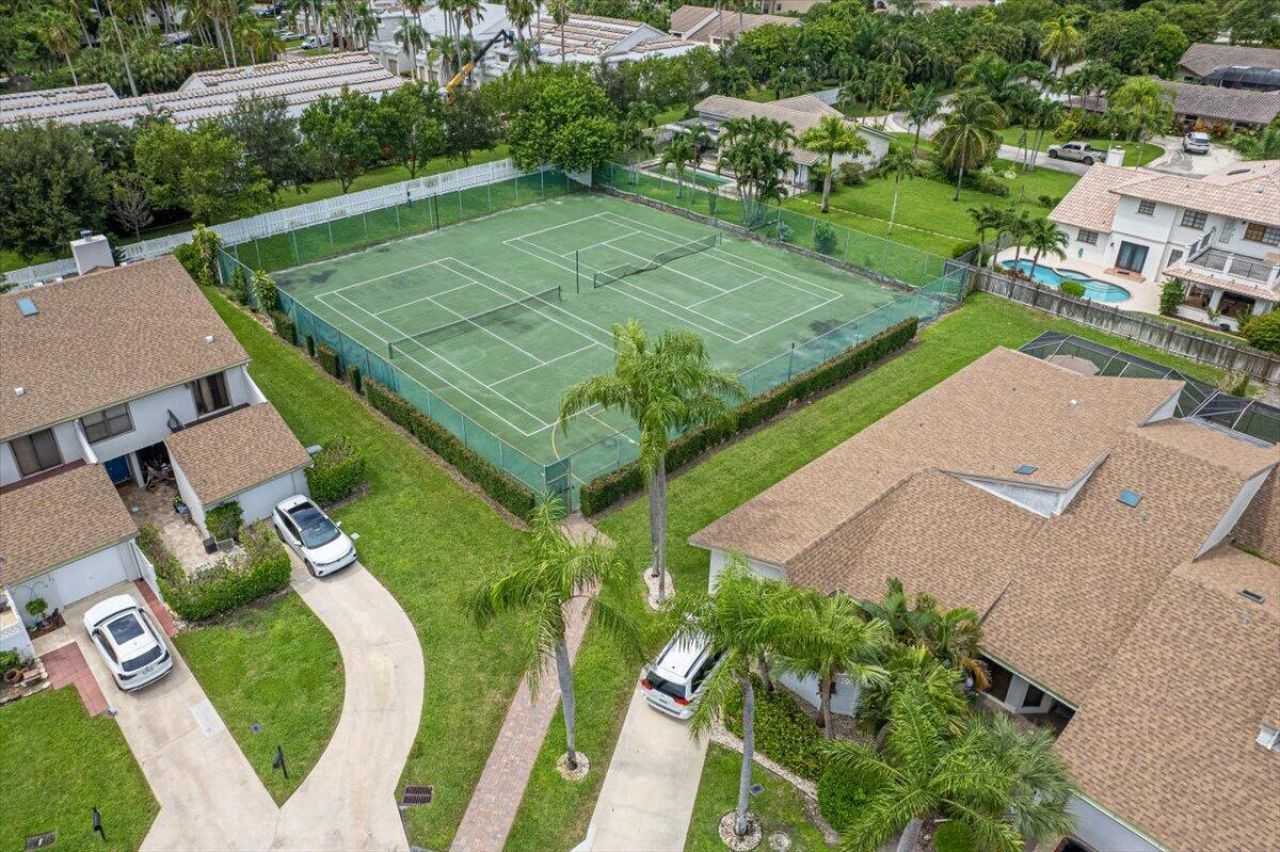6676 Canary Palm Circle, Unit 19, Boca Raton, FL 33433 Photo