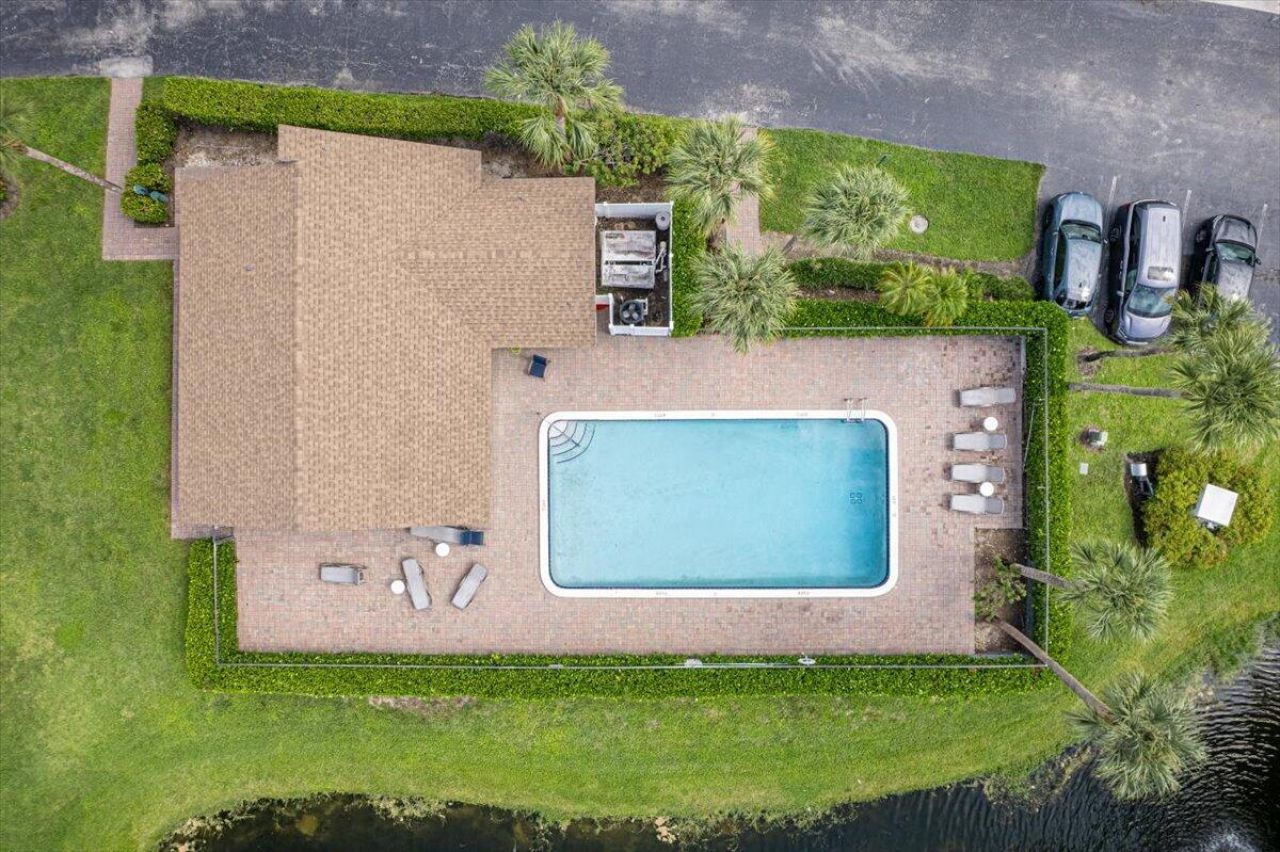 6676 Canary Palm Circle, Unit 19, Boca Raton, FL 33433 Photo