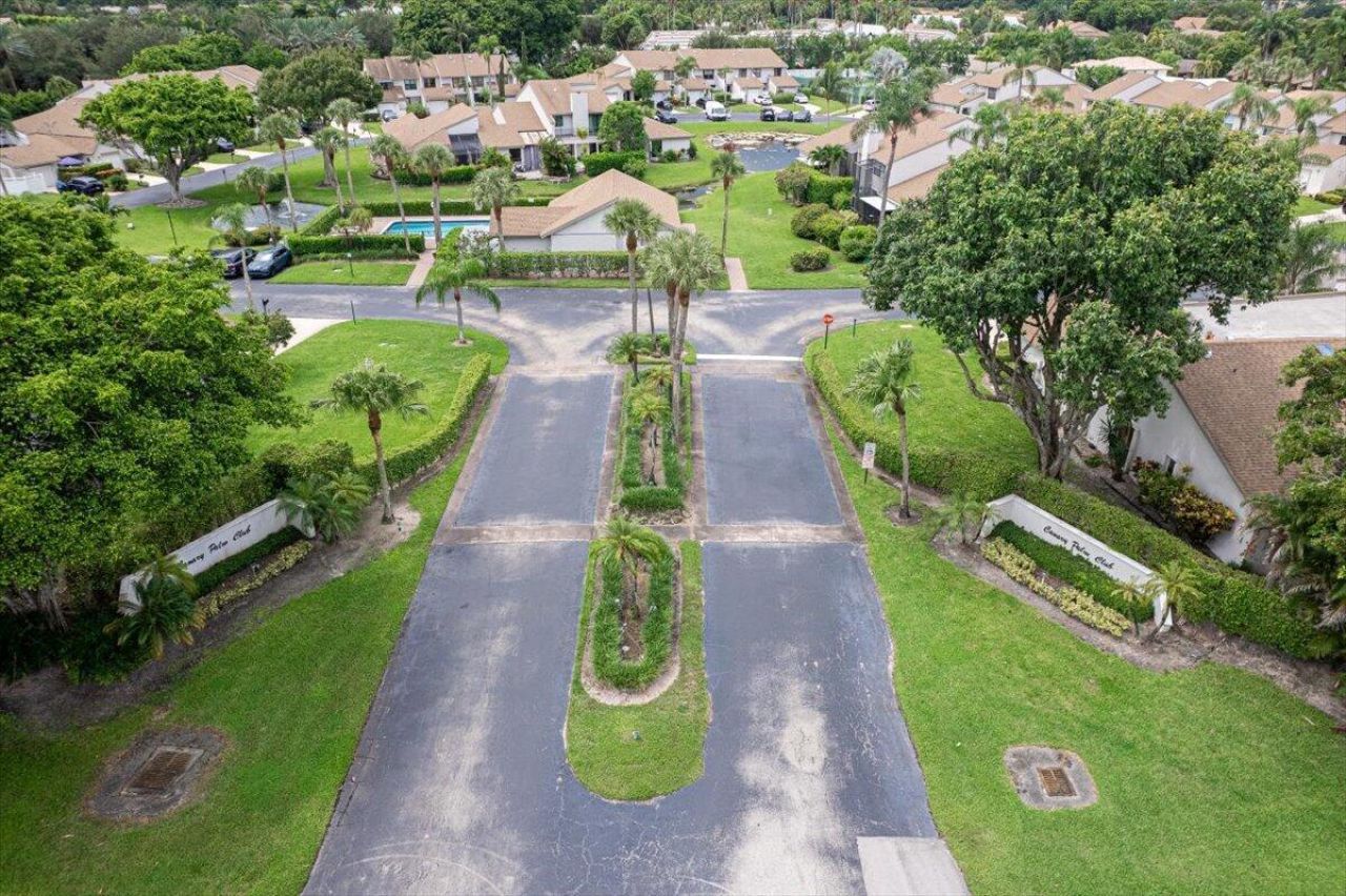 6676 Canary Palm Circle, Unit 19, Boca Raton, FL 33433 Photo