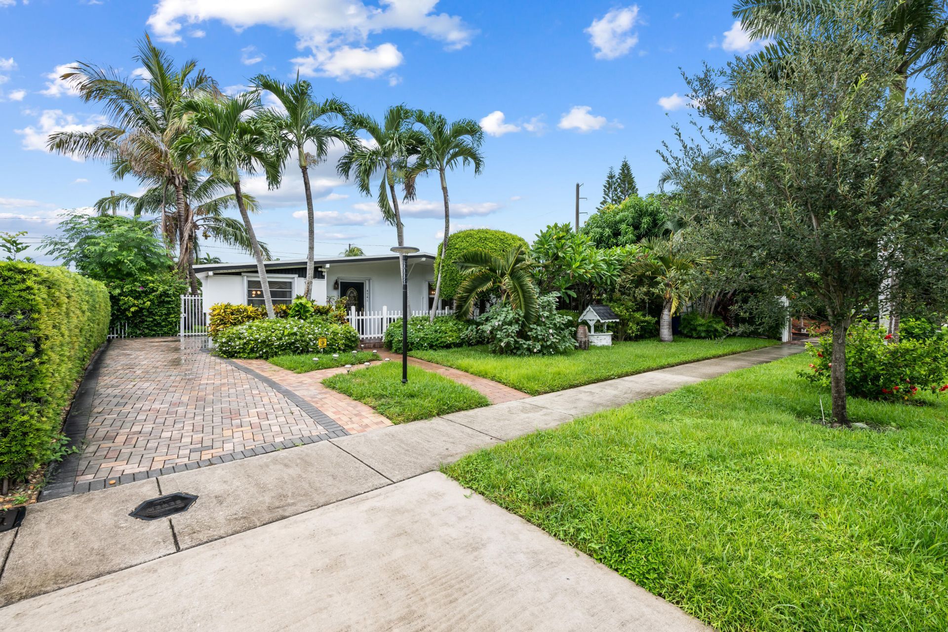 4741 NE 15th Avenue, Pompano Beach, FL 33064 Photo
