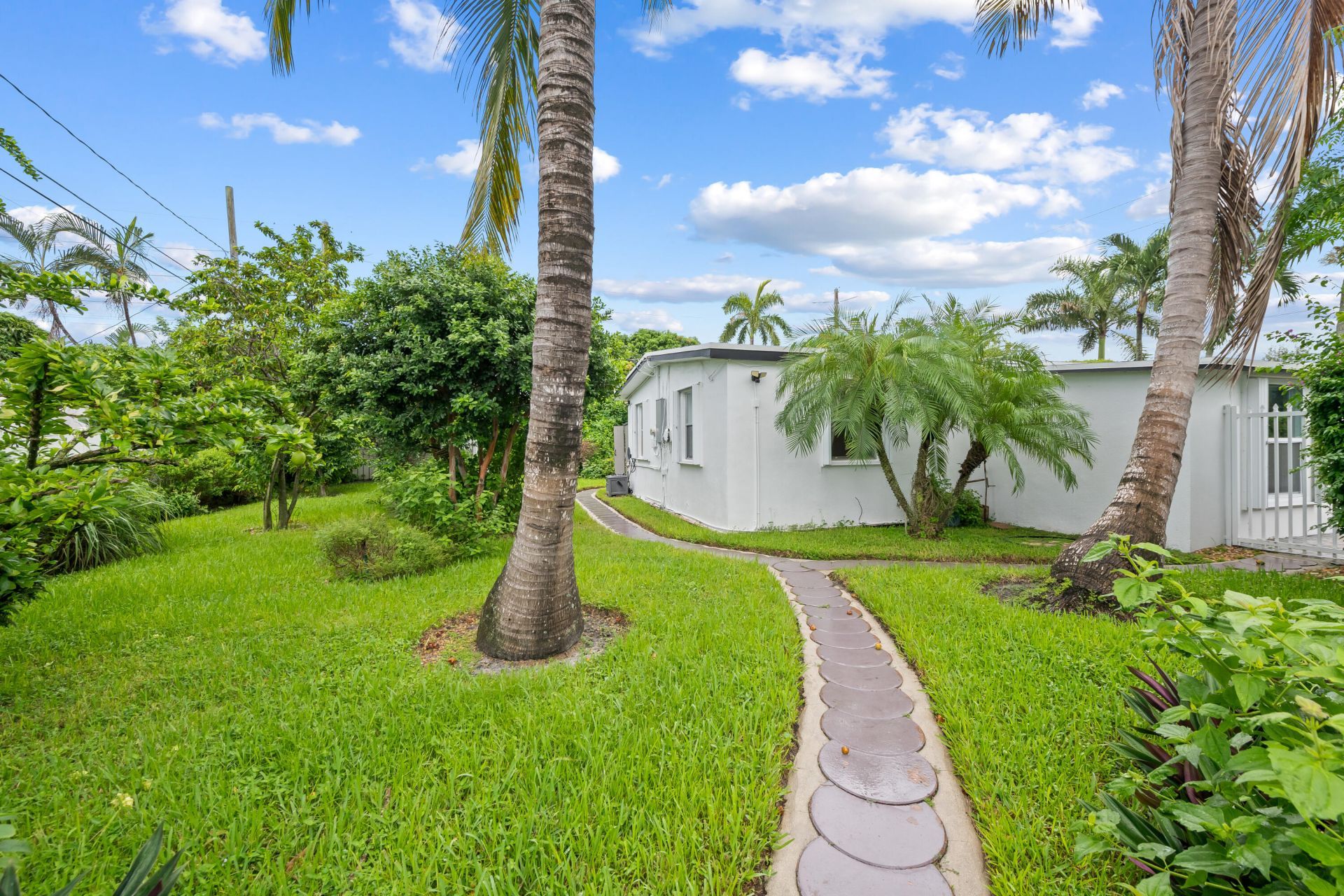 4741 NE 15th Avenue, Pompano Beach, FL 33064 Photo