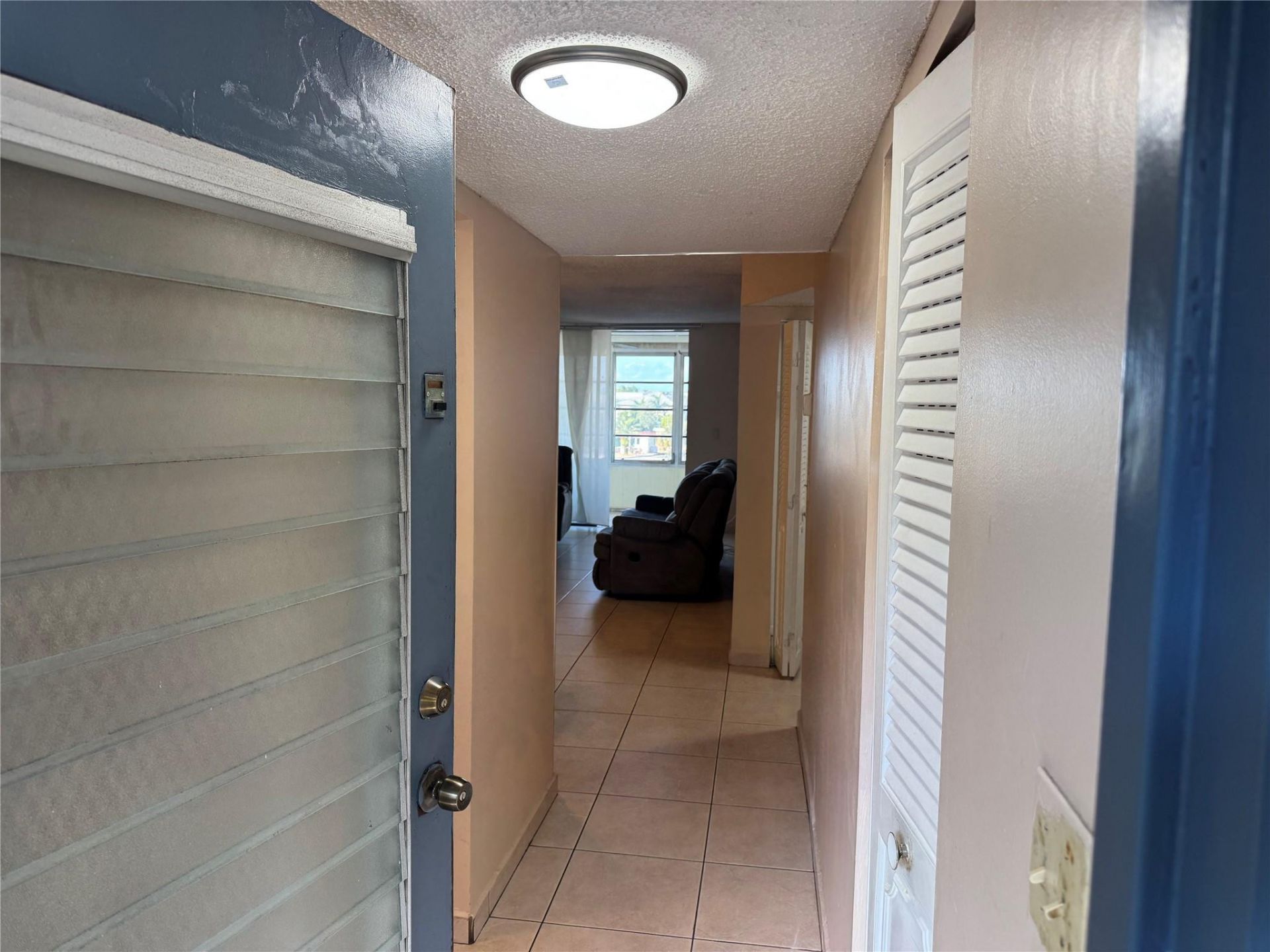 2860 Somerset Drive, Unit 317K, Lauderdale Lakes, FL 33311 Photo