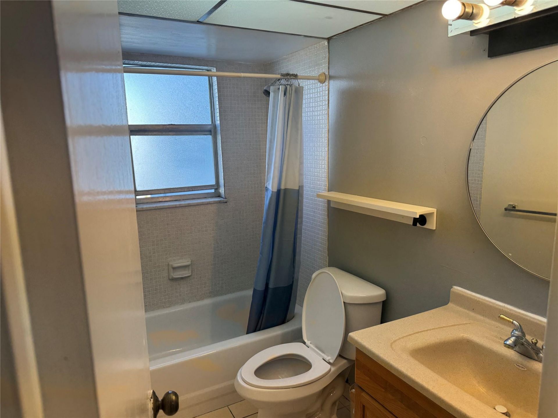 2860 Somerset Drive, Unit 317K, Lauderdale Lakes, FL 33311 Photo