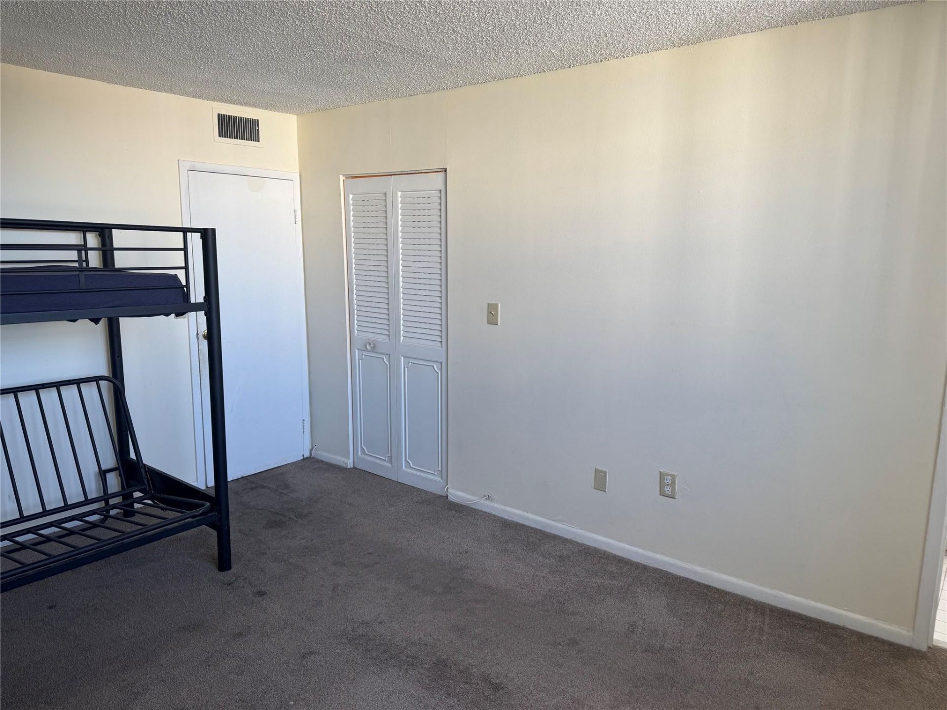 2860 Somerset Drive, Unit 317K, Lauderdale Lakes, FL 33311 Photo