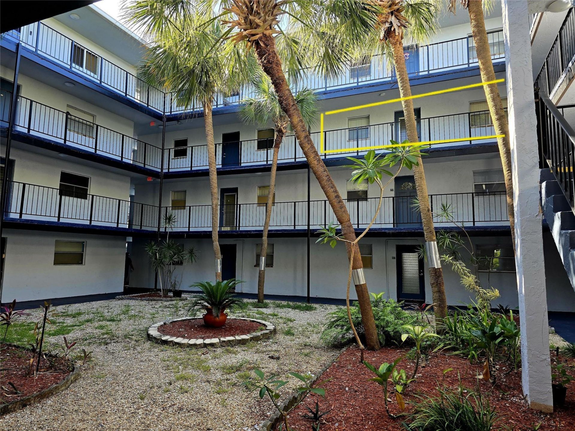 2860 Somerset Drive, Unit 317K, Lauderdale Lakes, FL 33311 Photo