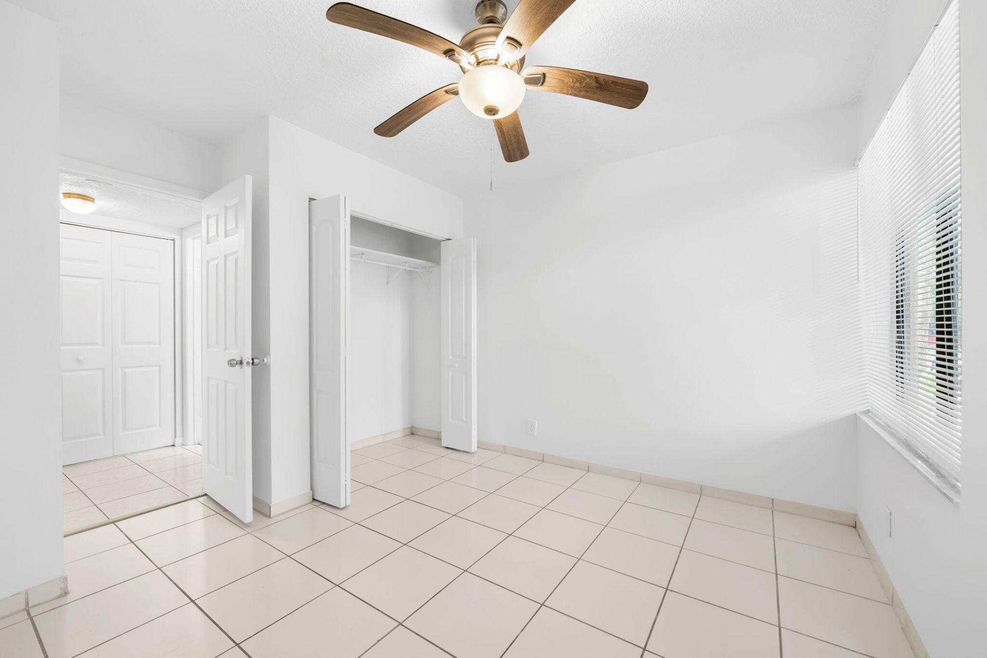 9503 NW 2nd Place, Unit 3-B, Coral Springs, FL 33071 Photo