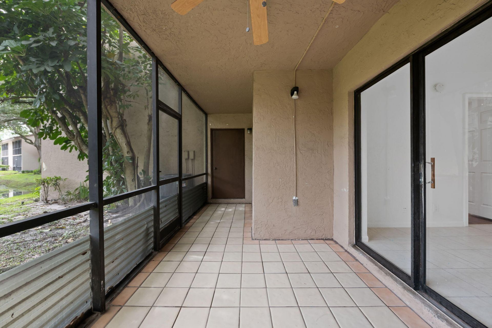 9503 NW 2nd Place, Unit 3-B, Coral Springs, FL 33071 Photo