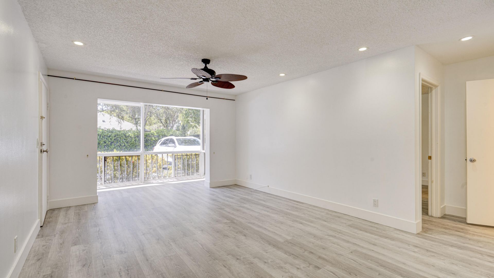 6207 Bay Club Drive, Unit 1, Fort Lauderdale, FL 33308 Photo