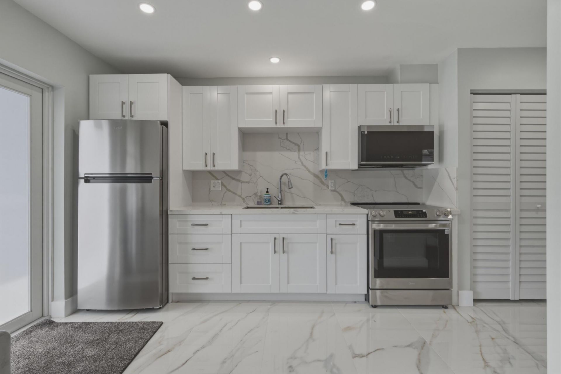 1137 SE 6th Terrace, Unit 1-8, Fort Lauderdale, FL 33394 Photo