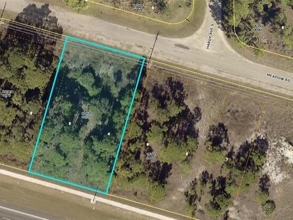 3424 MEADOW Road, Lehigh Acres, FL 33936