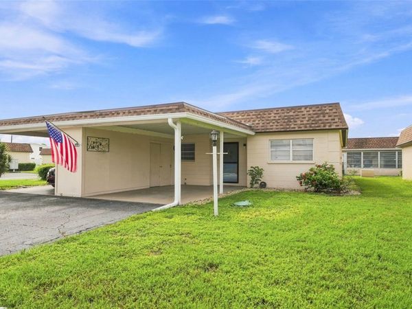 605 ORLANDO AVENUE , Unit 605, BRADENTON, FL 34207