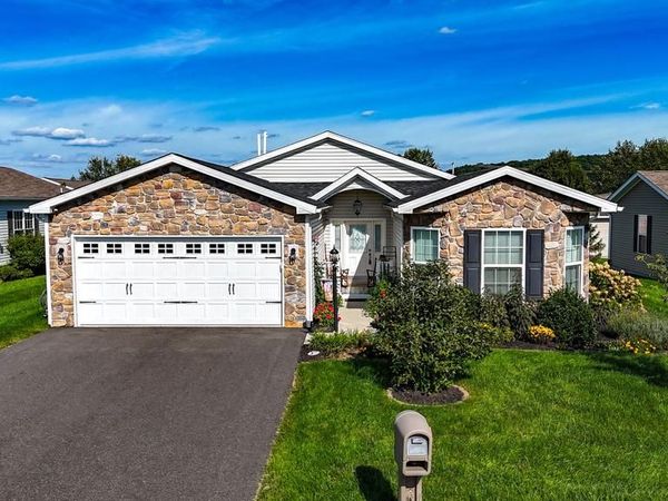 45 CORMORANT DRIVE , BECHTELSVILLE, PA 19505