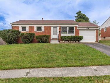 69 Blossom Court, Fairborn, OH 45324