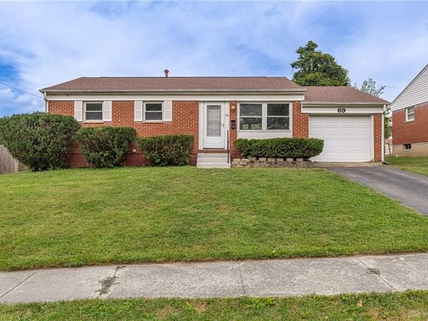 69 Blossom Court, Fairborn, OH 45324