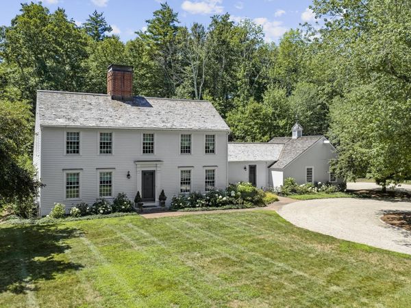 1319 Monument Street, Concord, MA 01742