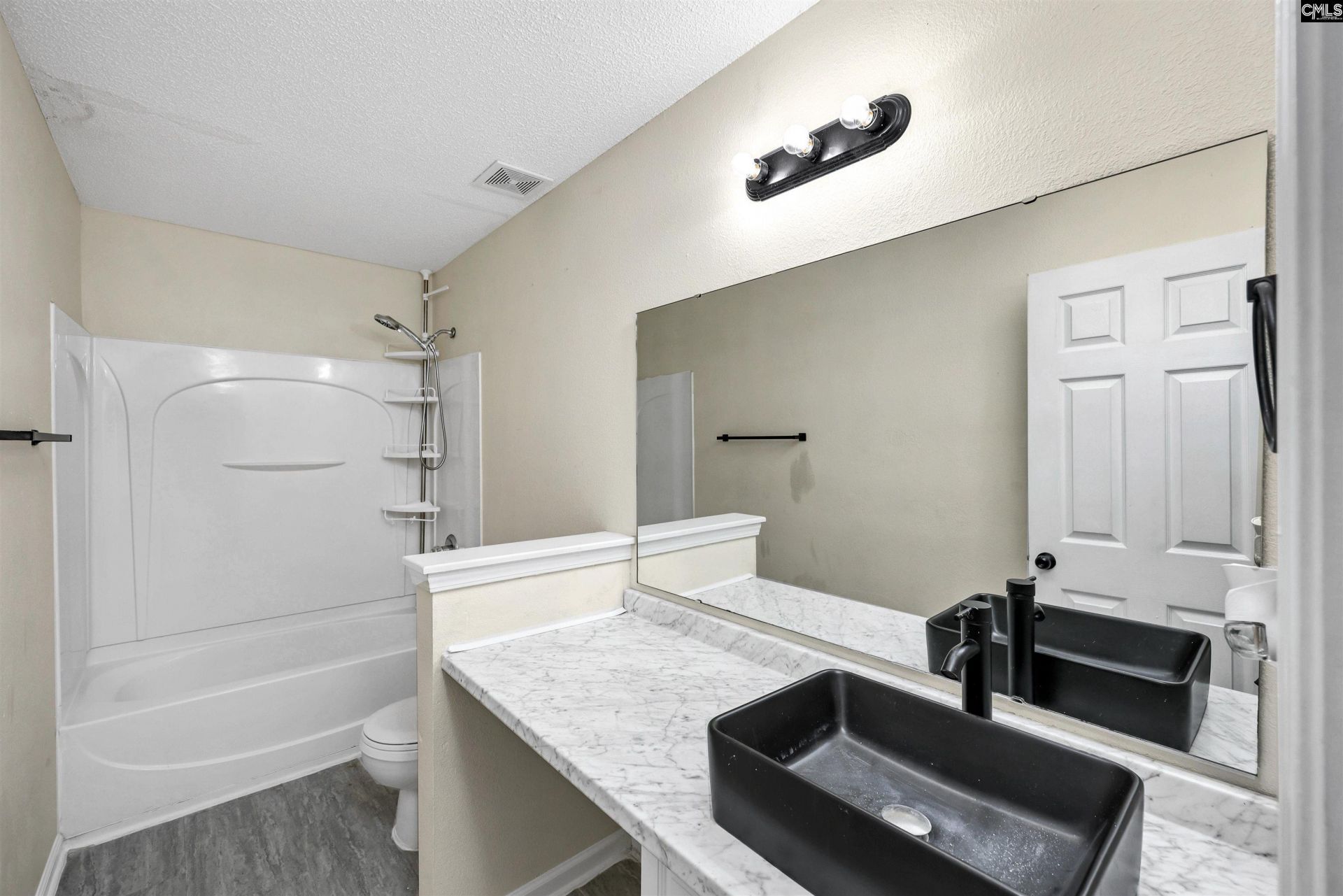 114 Cogburn Road Photo 18