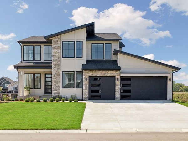 19503 Hammock Avenue , Lakeville, MN 55044