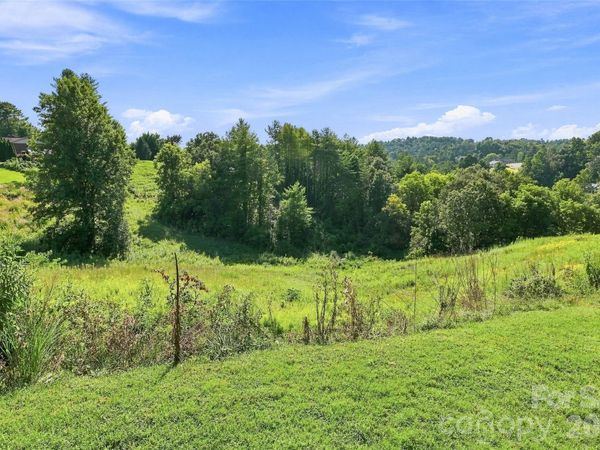 30 Morning Glory Lane , Weaverville, NC 28787