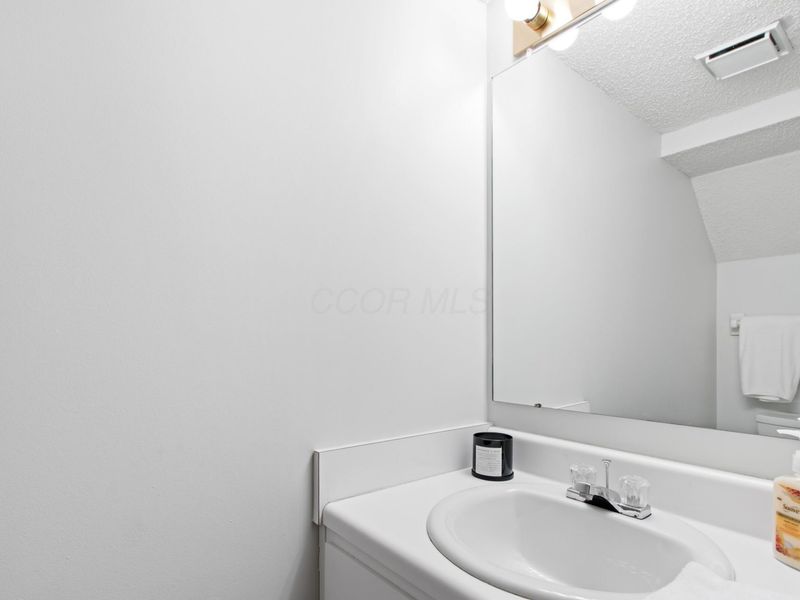 5164 Singleton Drive, Unit 43B, Hilliard, OH 43026 Photo 19